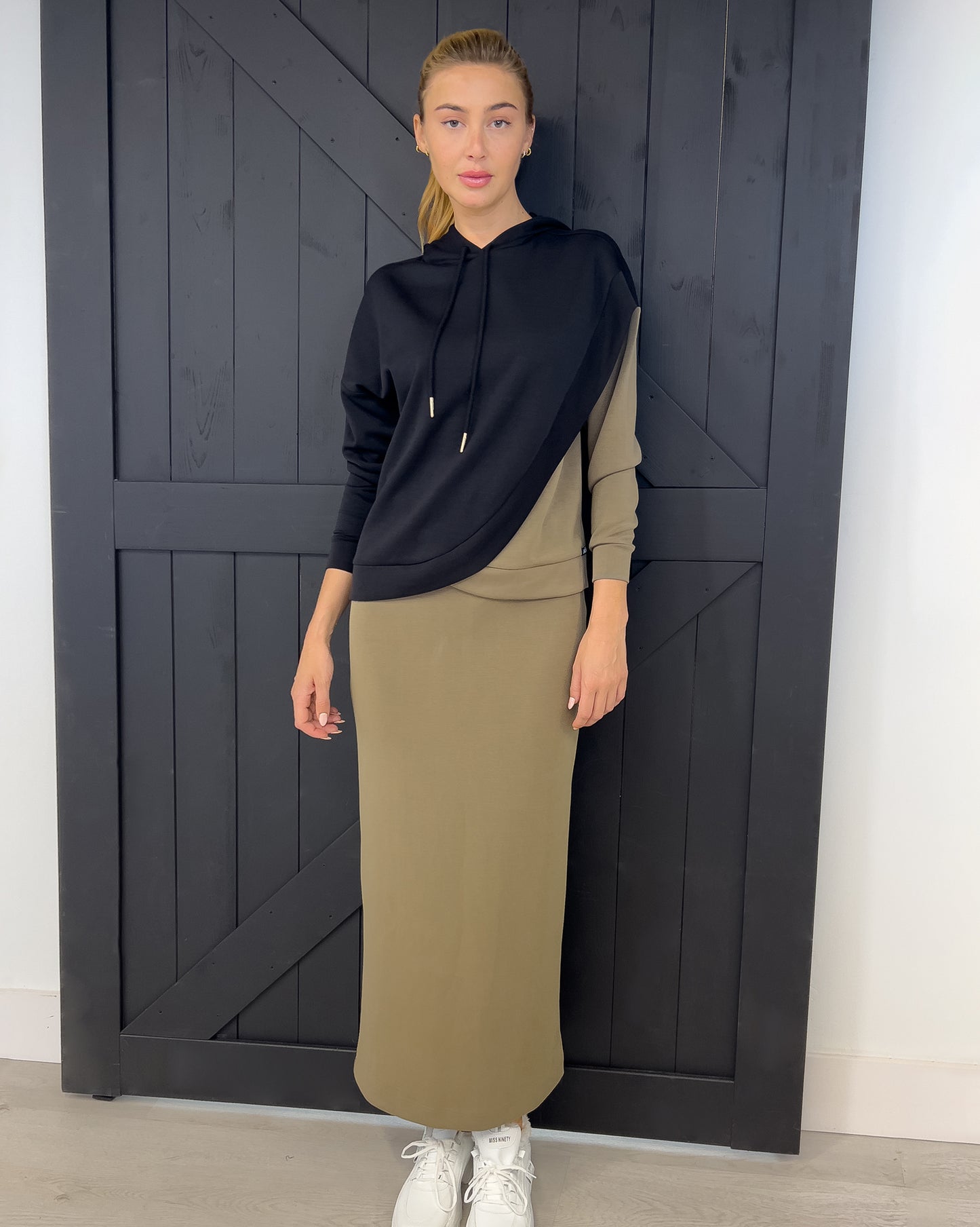 Scuba Crossed Hoodie Colorblock